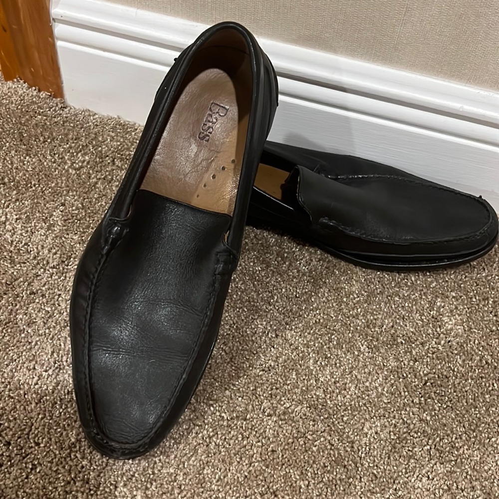 Mens Bass slip on loafers leather upper and sole 10.5